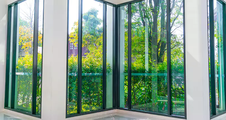 Emergency Balcony Door Glass Repair in The Villages, FL